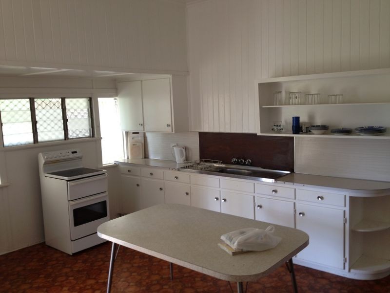 21 Puller Street, Granville QLD 4650