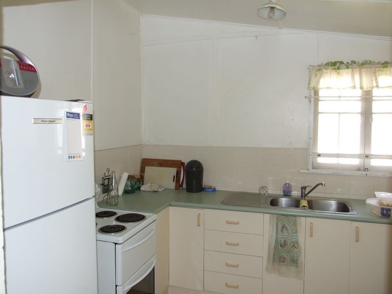 30 Lennox Street, Maryborough QLD 4650