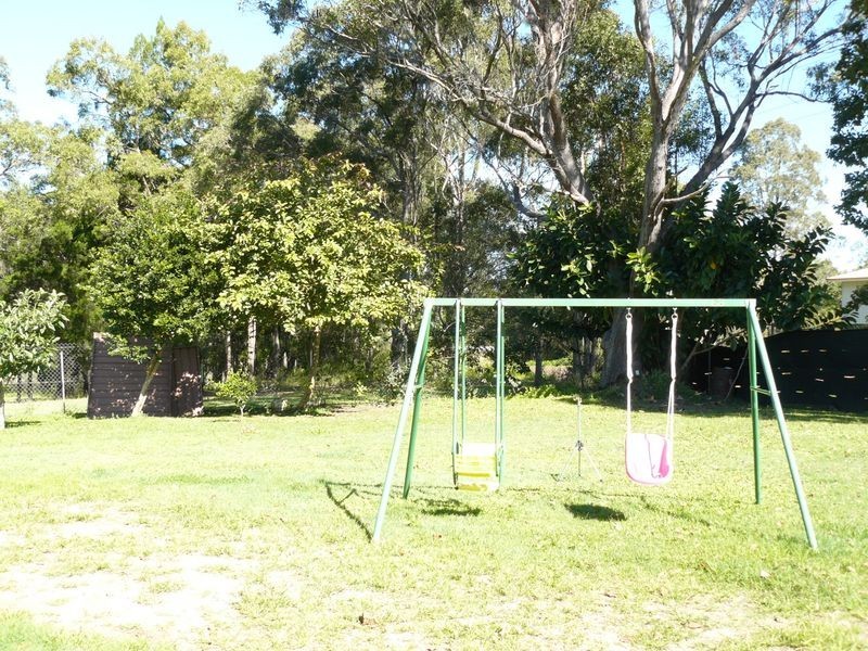 8 Gayndah Road East, Maryborough QLD 4650