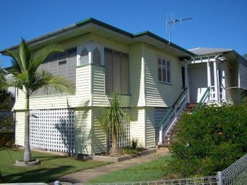 54 North Street, Maryborough QLD 4650