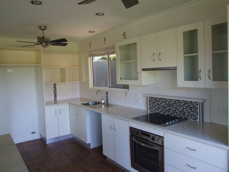 1 Smith Ave, Tiaro QLD 4650