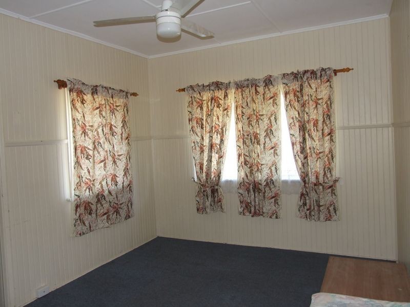 116 Cambridge Street, Granville QLD 4650
