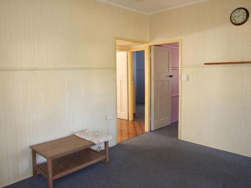 116 Cambridge Street, Granville QLD 4650