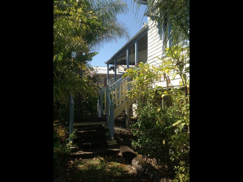 8 Nuneaton Street, Maryborough QLD 4650