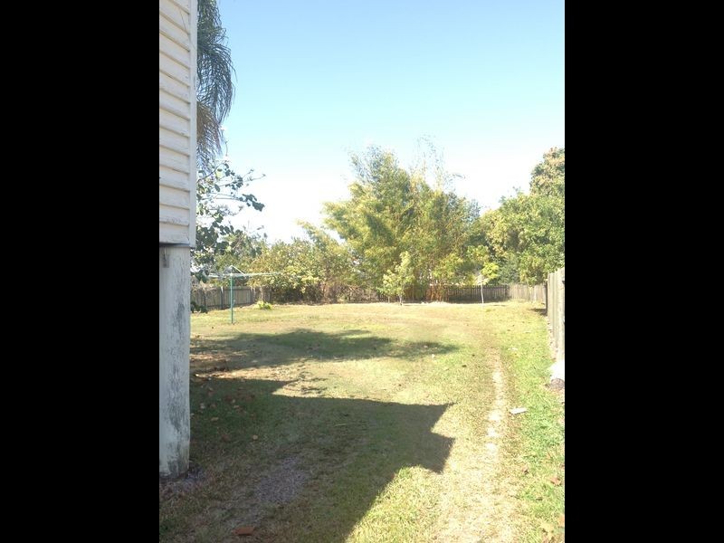 8 Nuneaton Street, Maryborough QLD 4650