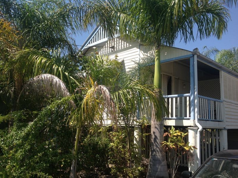 8 Nuneaton Street, Maryborough QLD 4650
