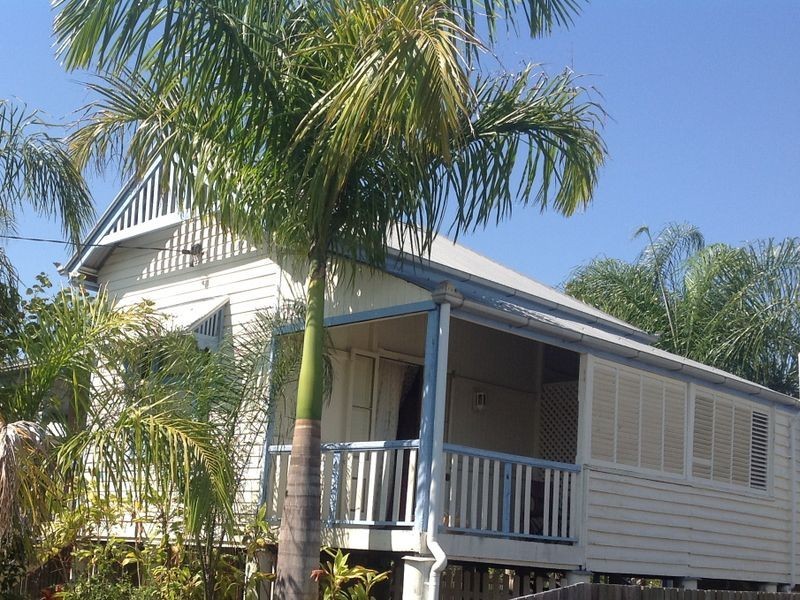 8 Nuneaton Street, Maryborough QLD 4650