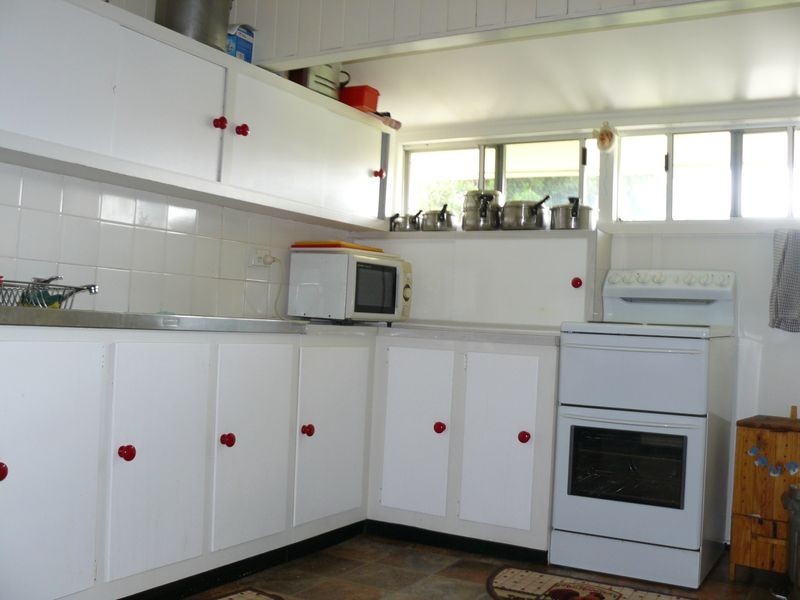 11 Ariadne Street, Maryborough QLD 4650