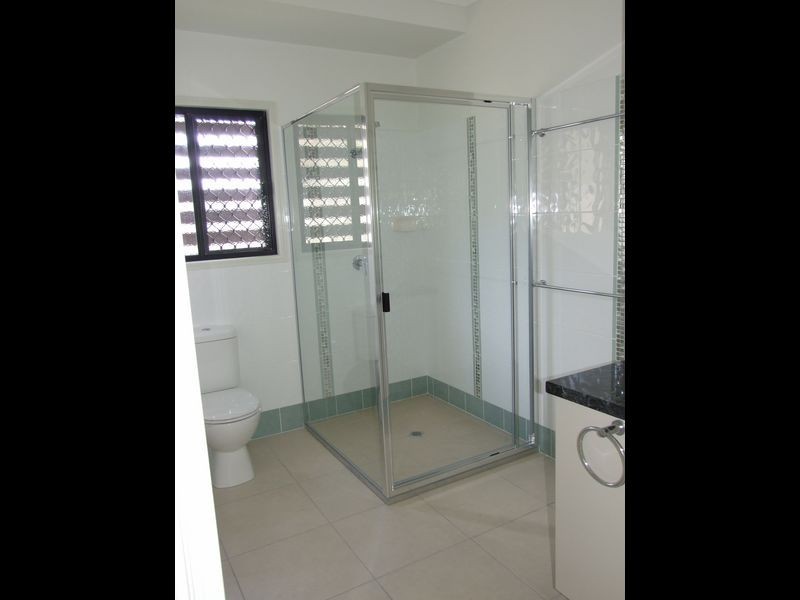 34-36 Regent Street, Granville QLD 4650