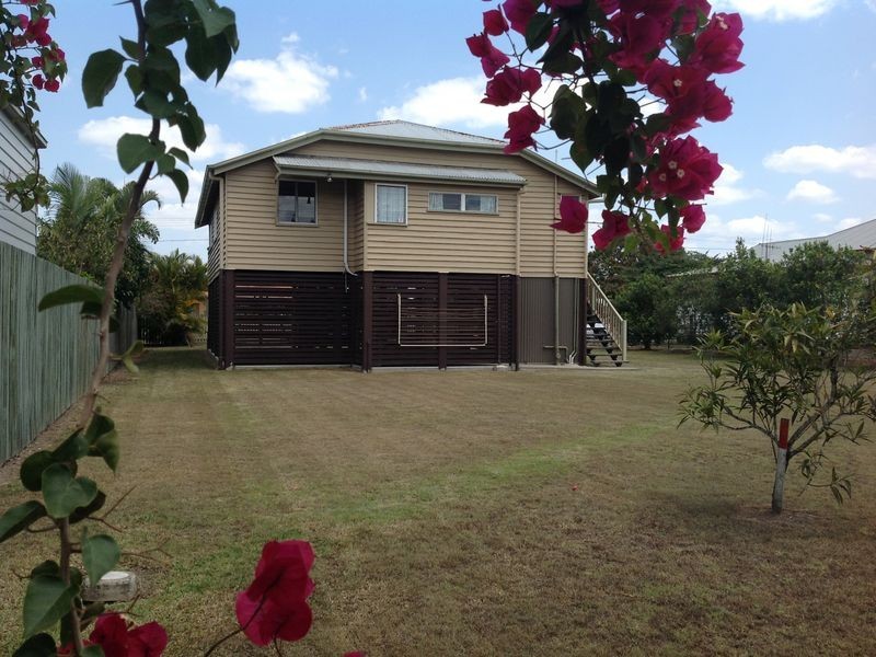 8 Maryborough Street, Granville QLD 4650