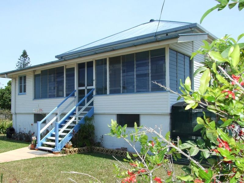 10 Hawthorne Street, Maryborough QLD 4650