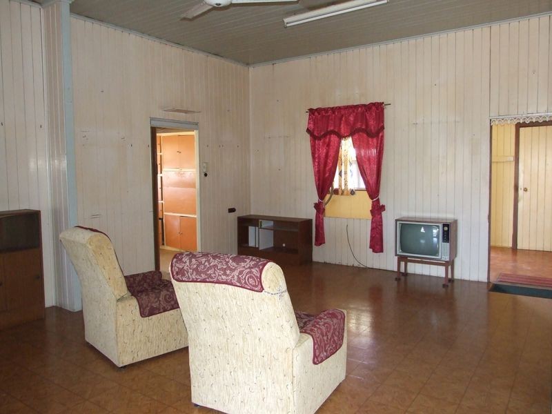 10 Hawthorne Street, Maryborough QLD 4650