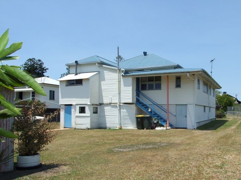 10 Hawthorne Street, Maryborough QLD 4650