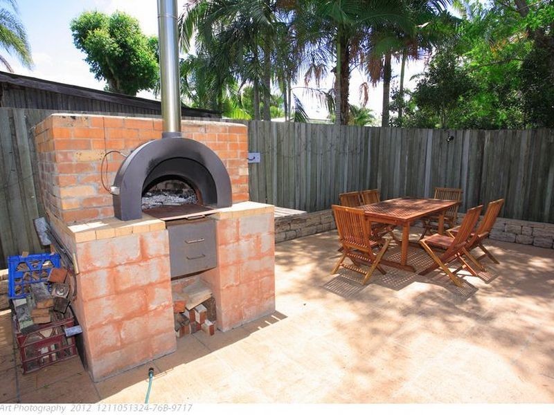 120 Churchill Street, Maryborough QLD 4650