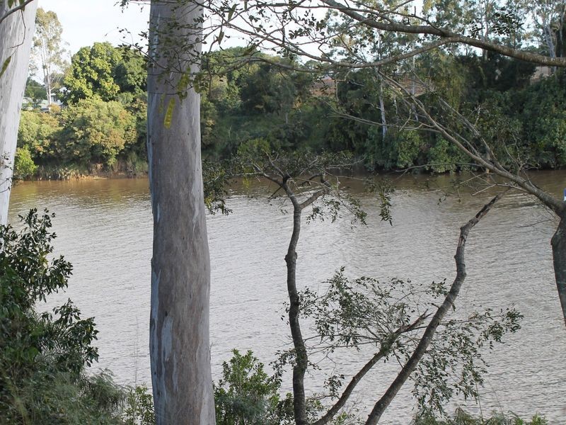 21 Puller Street, Granville QLD 4650