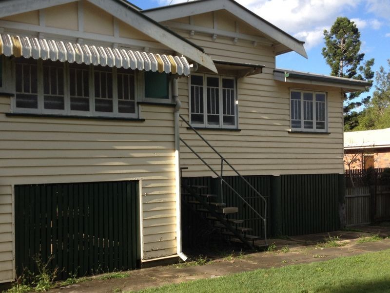 21 Puller Street, Granville QLD 4650