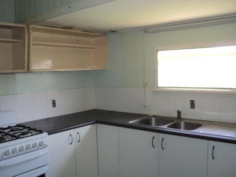 25 Arbury Street, Maryborough QLD 4650
