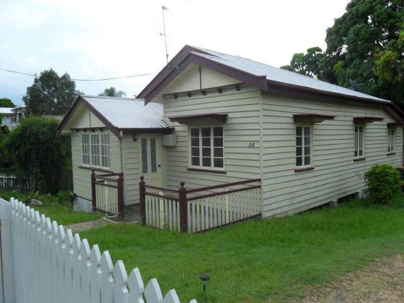 24 March Street, Maryborough QLD 4650