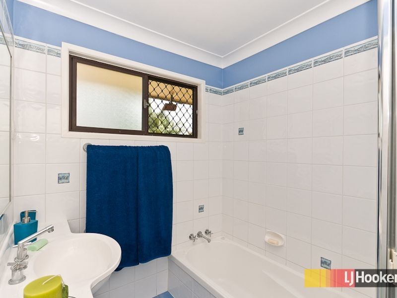 25 Tamarix Avenue, Bray Park QLD 4500