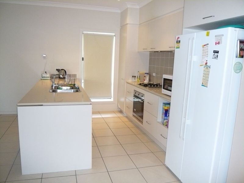 9 Somerset Drive, Carseldine QLD 4034