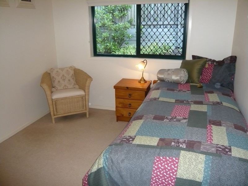 4 Harbord Place, Albany Creek QLD 4035