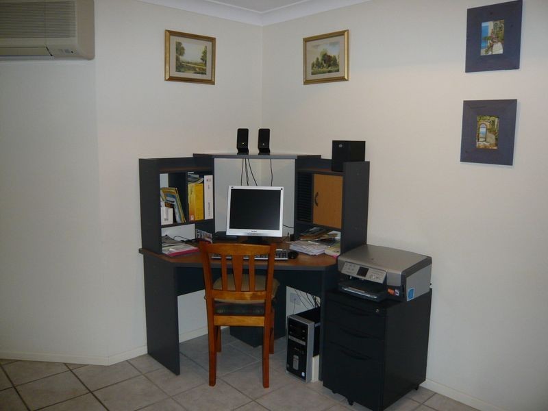 4 Harbord Place, Albany Creek QLD 4035