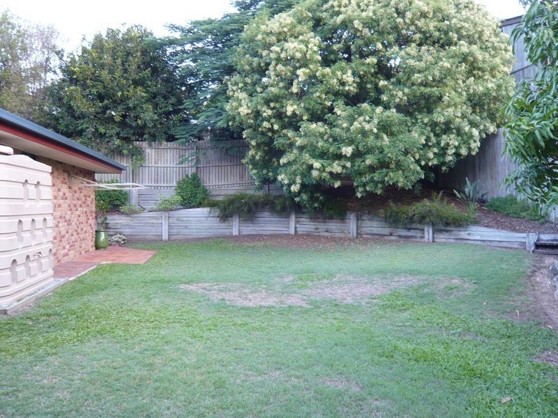 4 Harbord Place, Albany Creek QLD 4035