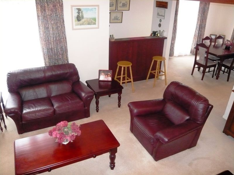 7 Allira Cr, Carseldine QLD 4034