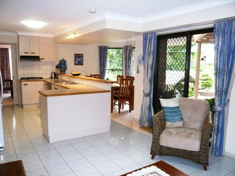 7 Allira Cr, Carseldine QLD 4034