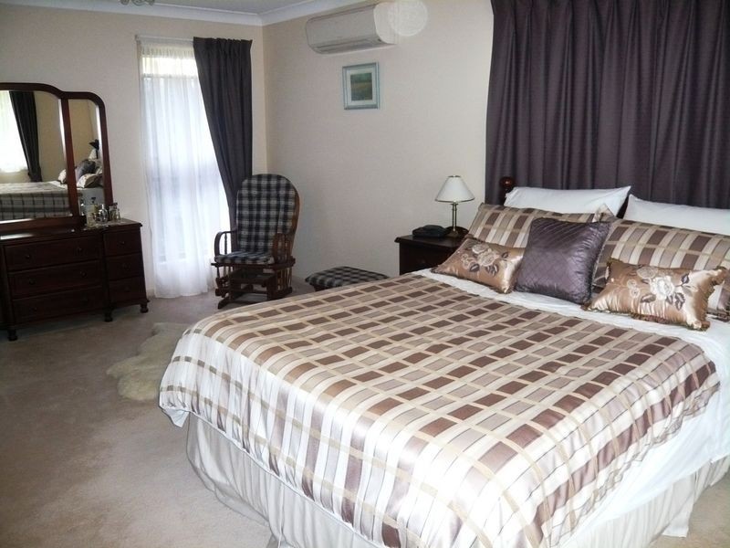 7 Allira Cr, Carseldine QLD 4034