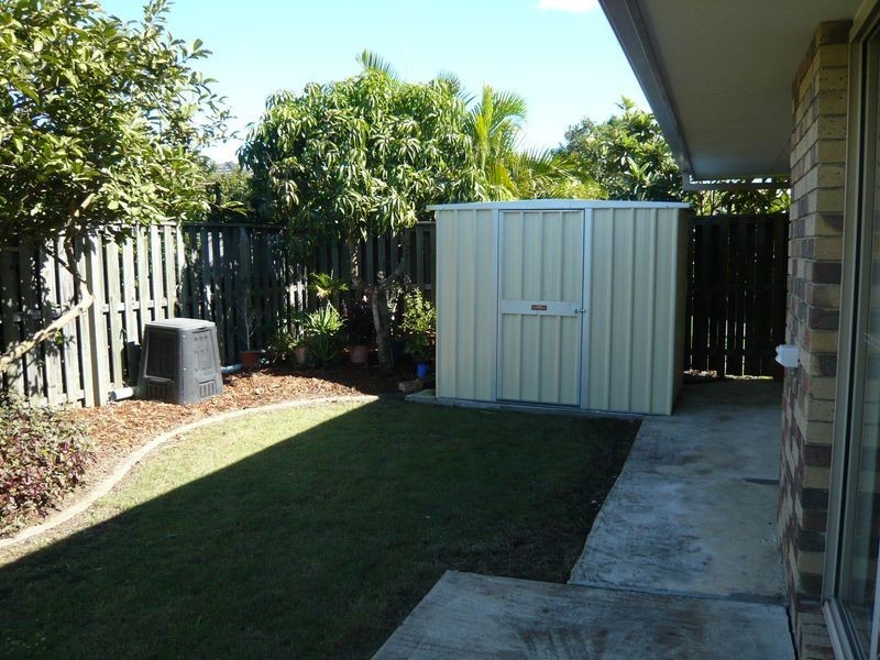 9 Azalea Cr, Fitzgibbon QLD 4018