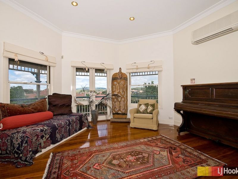 53 Galaxy Street, Bridgeman Downs QLD 4035