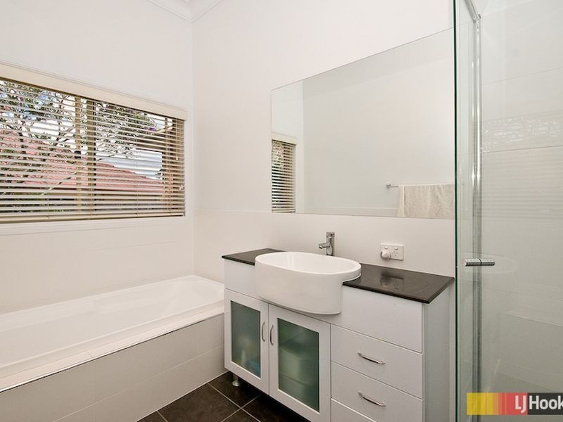 53 Galaxy Street, Bridgeman Downs QLD 4035