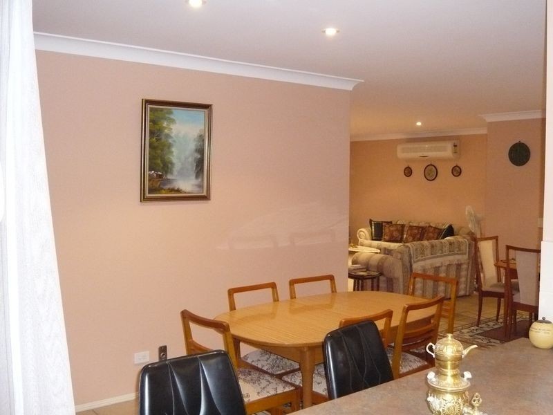 53 Azalea Cr, Fitzgibbon QLD 4018