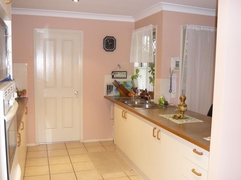 53 Azalea Cr, Fitzgibbon QLD 4018