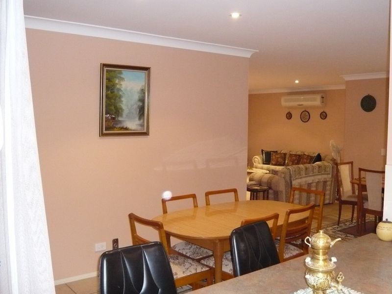 53 Azalea Cr, Fitzgibbon QLD 4018