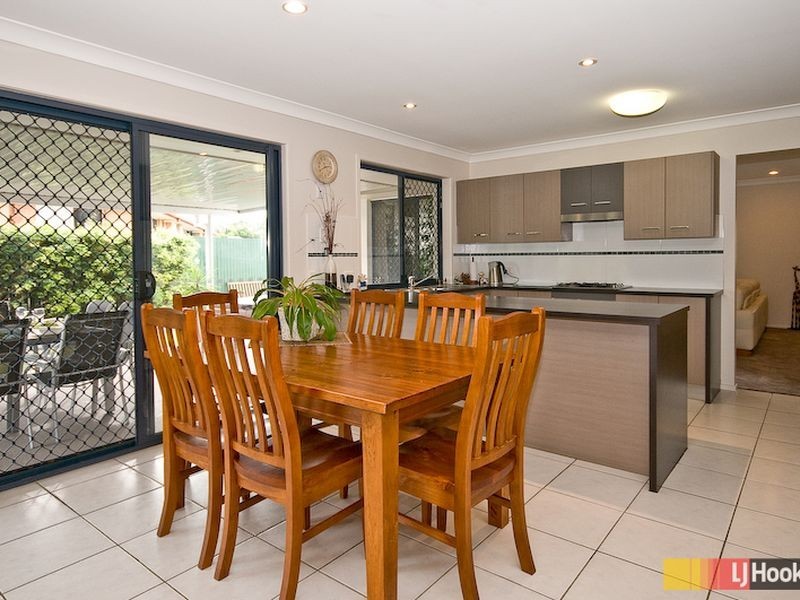 8 Wallum Close, Carseldine QLD 4034