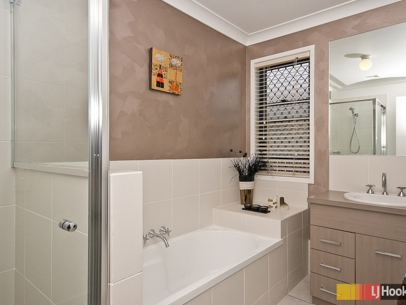 8 Wallum Close, Carseldine QLD 4034