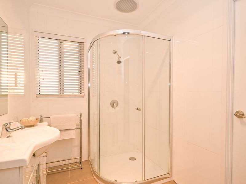 26 Ellerdale Street, Aspley QLD 4034