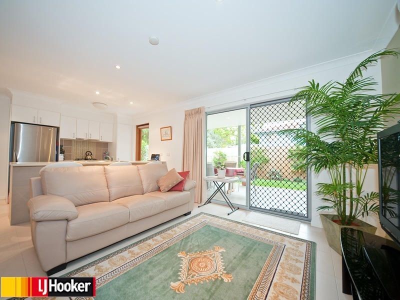 2/47 Lovegrove Street, Zillmere QLD 4034