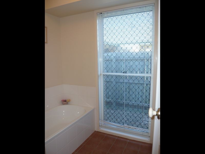 97 Wimbledon Cct, Carseldine QLD 4034