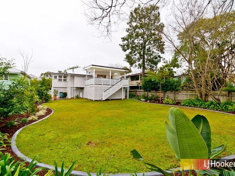 36 Oliver Street, Kedron QLD 4031