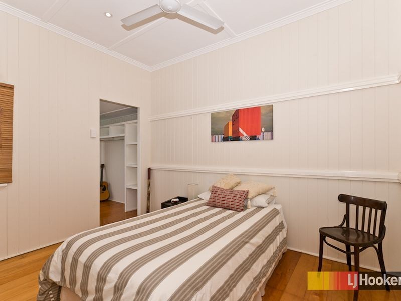 36 Oliver Street, Kedron QLD 4031