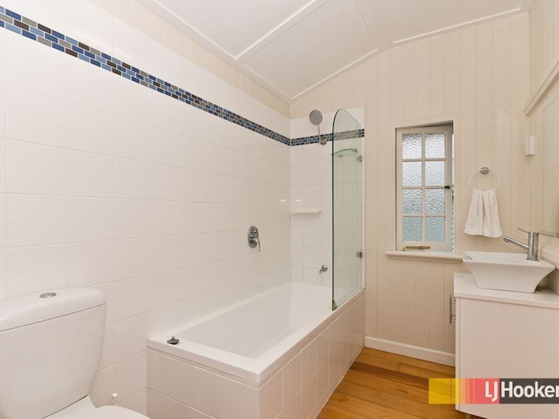 36 Oliver Street, Kedron QLD 4031