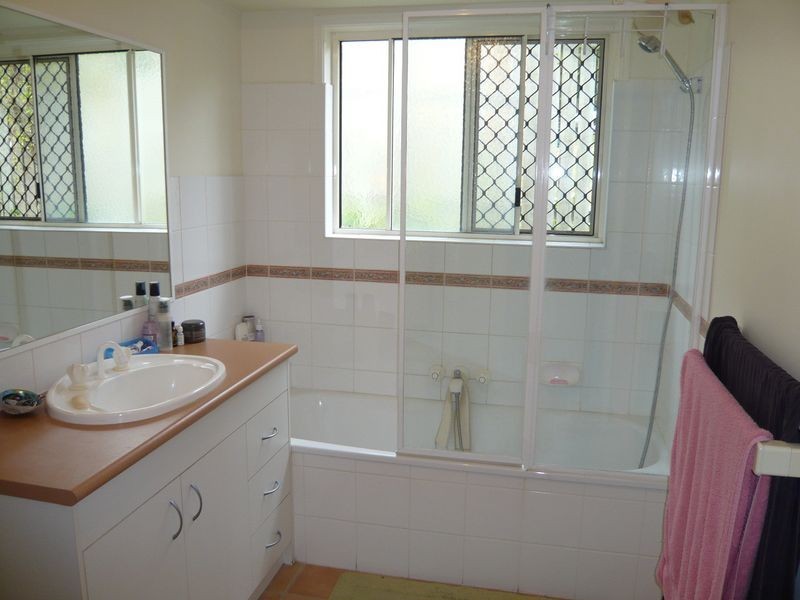 20 Janelle Street, Aspley QLD 4034