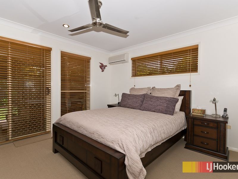 17 Phoenix Court, Eatons Hill QLD 4037