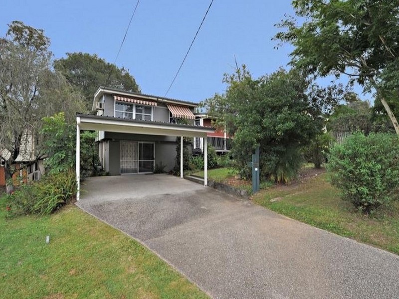 12 Backford Street, Chermside West QLD 4032