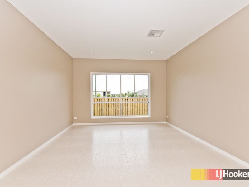 3 Belvista Place, Bridgeman Downs QLD 4035