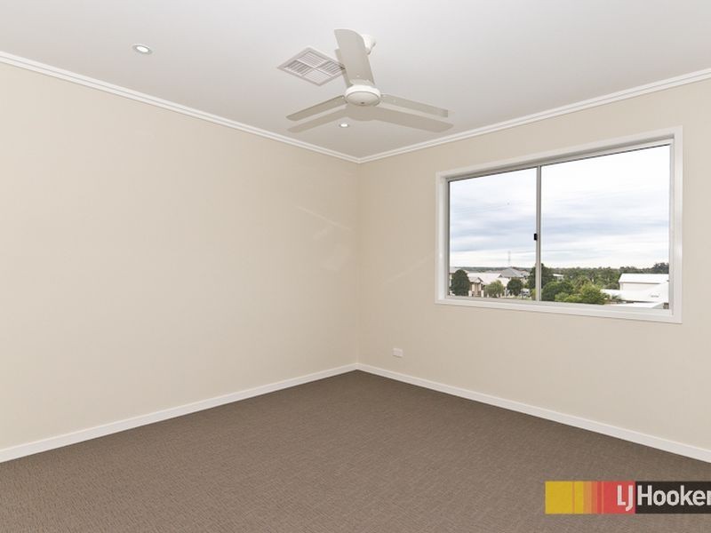 3 Belvista Place, Bridgeman Downs QLD 4035