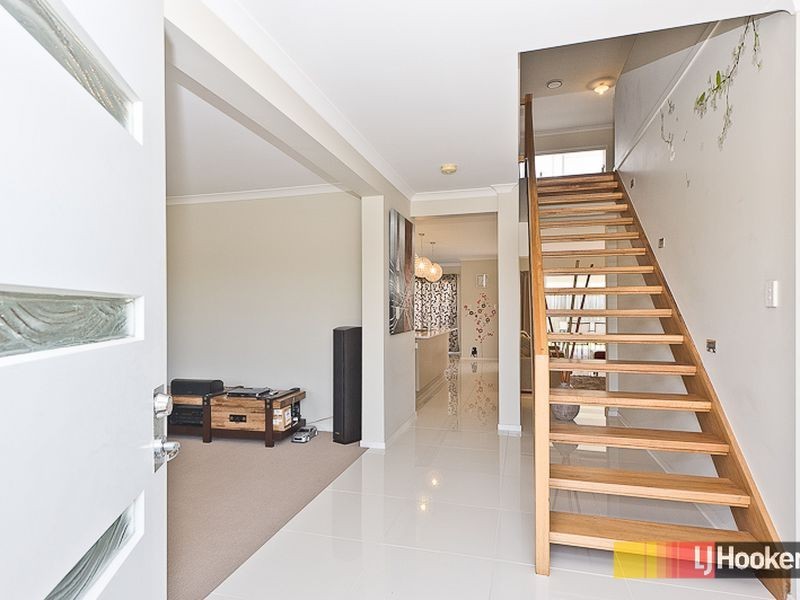16 Laguna Place, Bridgeman Downs QLD 4035